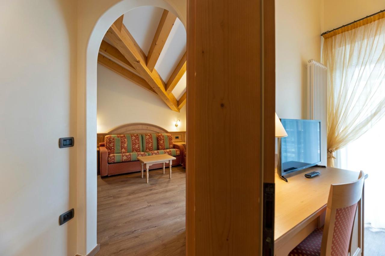 Hotel Lido - Slow & Natural Living Molveno Ngoại thất bức ảnh