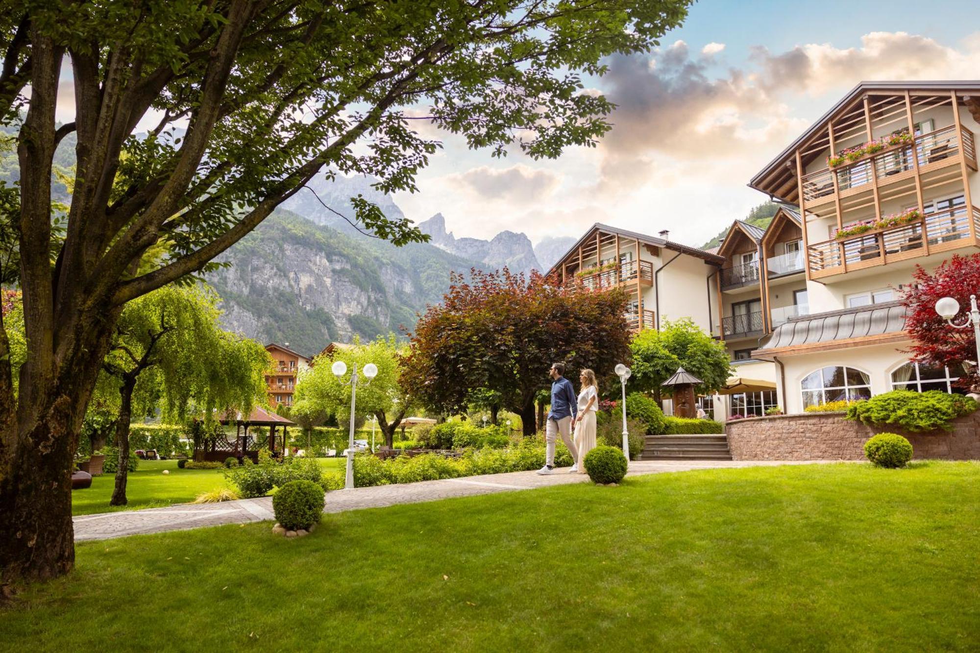 Hotel Lido - Slow & Natural Living Molveno Ngoại thất bức ảnh