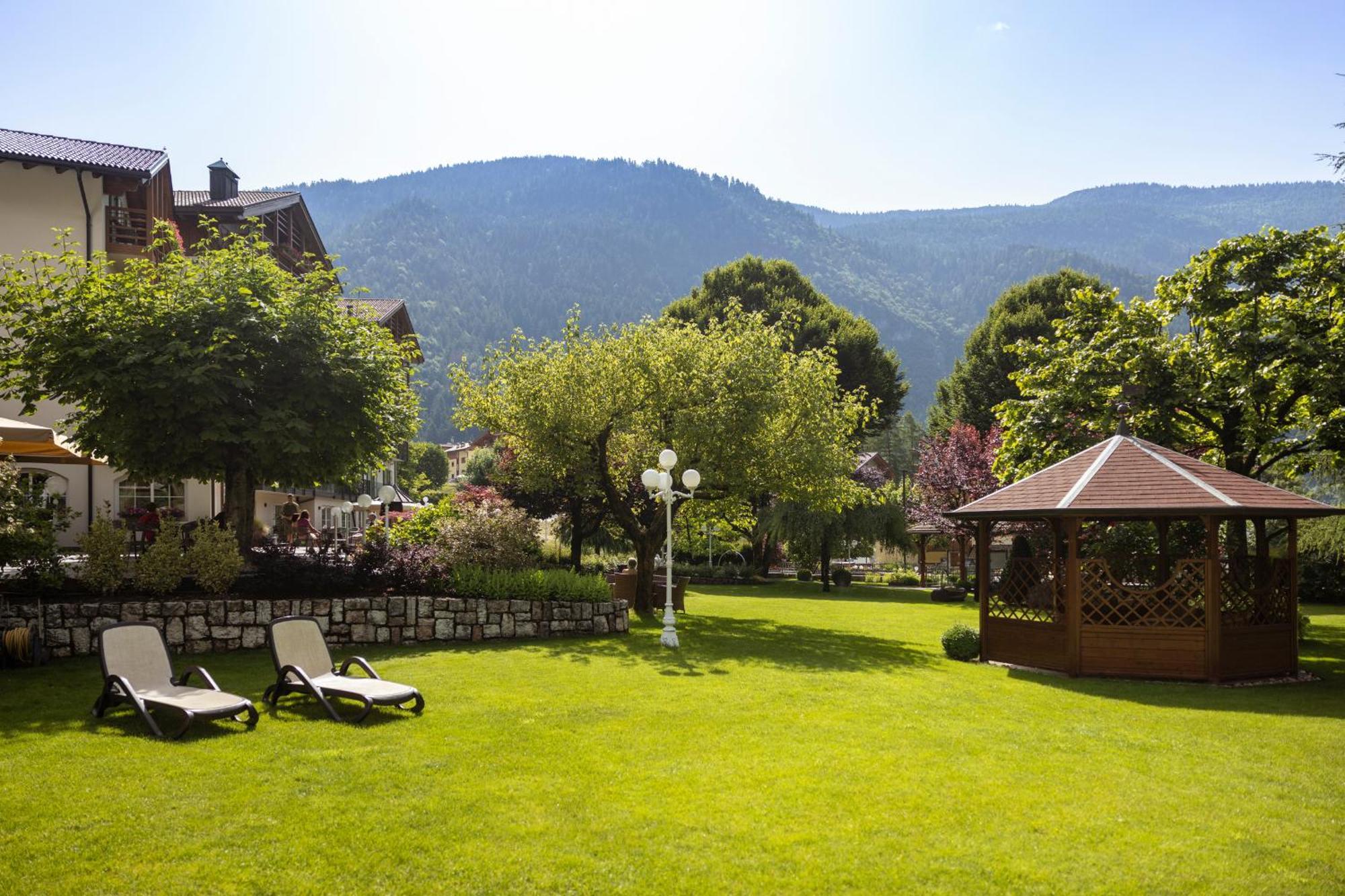 Hotel Lido - Slow & Natural Living Molveno Ngoại thất bức ảnh